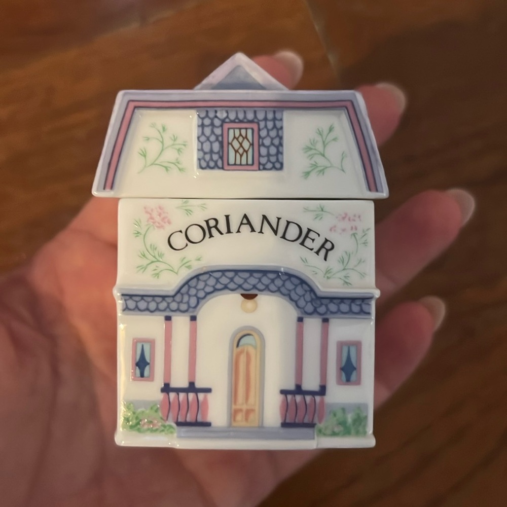 LENOX SPICE VILLAGE Vintage 1989 Coriander Spice Jar Never Used